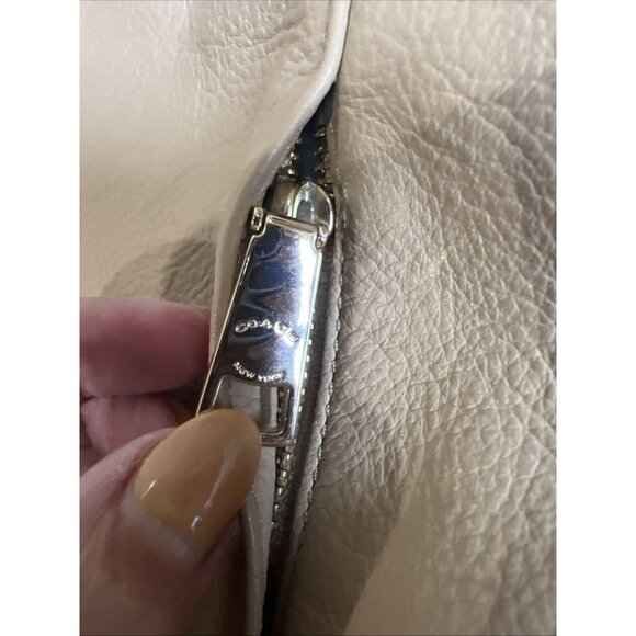 Coach Madison Isabelle Shoulder Bag Pebbled Leather Purse Cream Beige Tan - Picture 16 of 16